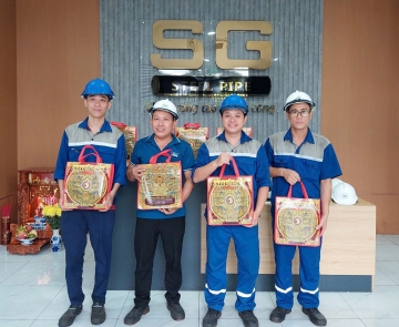 ỐNG THÉP SÀI GÒN TRAO TẶNG BÁNH TRUNG THU CHO NHÂN VIÊN – LAN TỎA YÊU THƯƠNG MÙA TRĂNG 2025